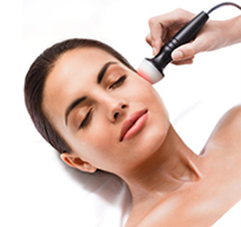 Soins du visage Germaine de Capuccini dans votre institut beauté visage à Bruxelles